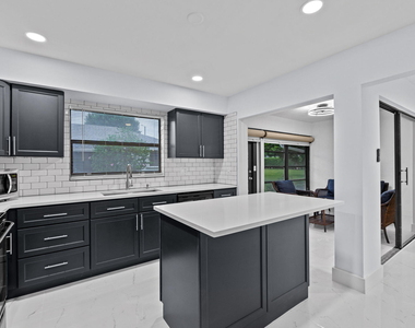 9880 Chestnut Tree Terrace - Photo Thumbnail 8
