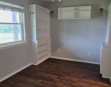 2267 County Road 3025 - Photo Thumbnail 16