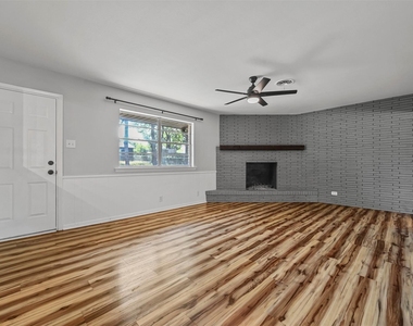 1444 Cimarron Trail - Photo Thumbnail 11