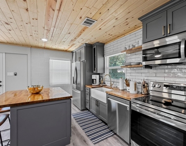 1444 Cimarron Trail - Photo Thumbnail 20