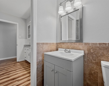 1444 Cimarron Trail - Photo Thumbnail 9