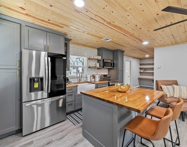 1444 Cimarron Trail - Photo Thumbnail 19