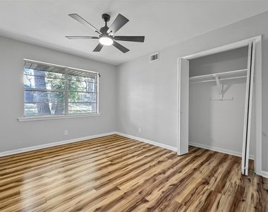 1444 Cimarron Trail - Photo Thumbnail 4