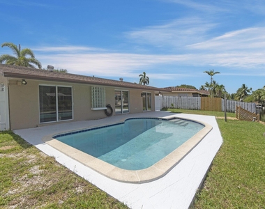 1820 Nw 33rd Street - Photo Thumbnail 29