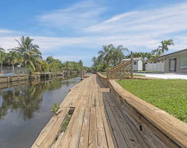 1820 Nw 33rd Street - Photo Thumbnail 32
