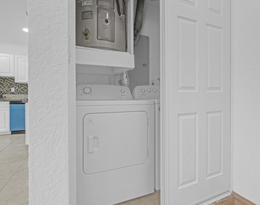 1820 Nw 33rd Street - Photo Thumbnail 25