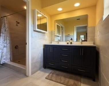 21638 Coronado Avenue - Photo Thumbnail 7