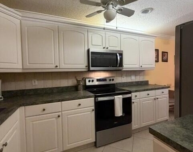 21638 Coronado Avenue - Photo Thumbnail 5