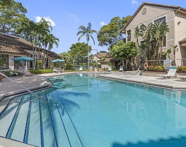 4341 W Mcnab Road - Photo Thumbnail 2