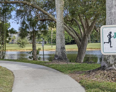 4341 W Mcnab Road - Photo Thumbnail 8