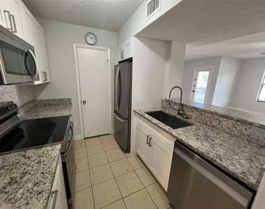 4341 W Mcnab Road - Photo Thumbnail 20