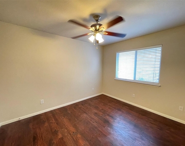 2865 Spotted Owl Drive - Photo Thumbnail 29