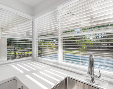 2208 Nw 63rd Avenue - Photo Thumbnail 13