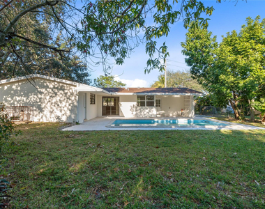 2208 Nw 63rd Avenue - Photo Thumbnail 19