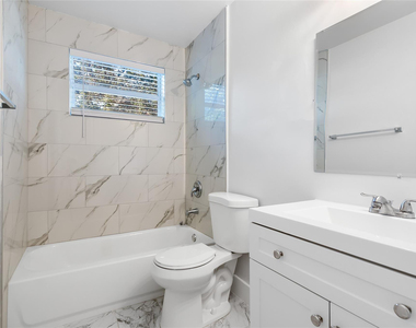2208 Nw 63rd Avenue - Photo Thumbnail 10