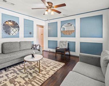 1223 N Center Street - Photo Thumbnail 4
