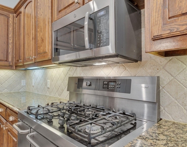 5921 Llano Avenue - Photo Thumbnail 15