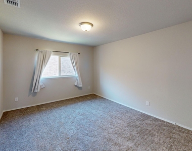 6416 Longhorn Herd Lane - Photo Thumbnail 9