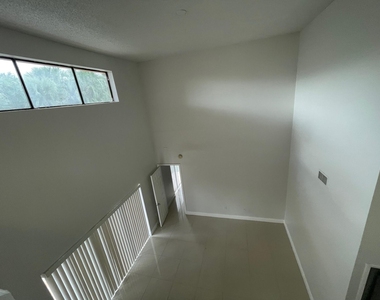 3468 Cluster Road - Photo Thumbnail 3