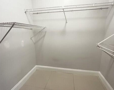 3468 Cluster Road - Photo Thumbnail 13