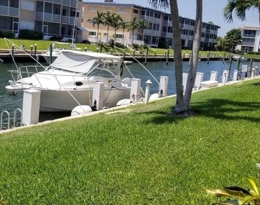110 Shore Court - Photo Thumbnail 1