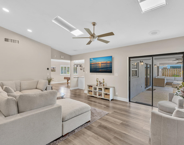 1021 Cherry Lane - Photo Thumbnail 49