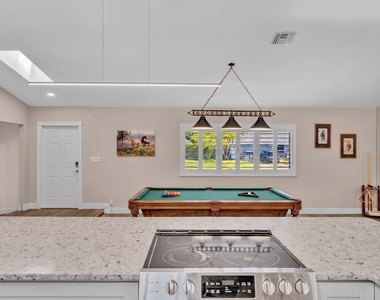 1021 Cherry Lane - Photo Thumbnail 61