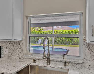 1021 Cherry Lane - Photo Thumbnail 59