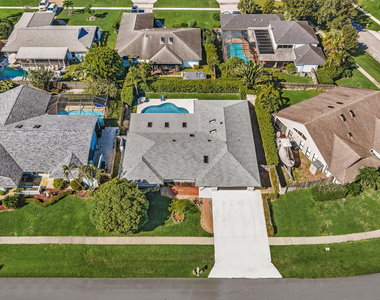 1021 Cherry Lane - Photo Thumbnail 3