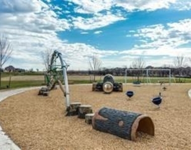 2017 Long Park Avenue - Photo Thumbnail 37