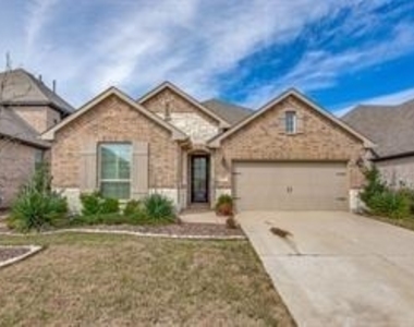 2017 Long Park Avenue - Photo Thumbnail 1