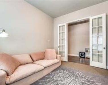 2017 Long Park Avenue - Photo Thumbnail 18