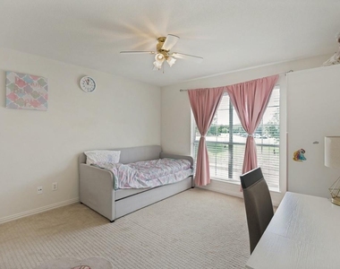 7531 Maribeth Drive - Photo Thumbnail 10