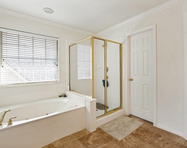 7531 Maribeth Drive - Photo Thumbnail 15