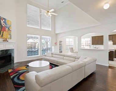7531 Maribeth Drive - Photo Thumbnail 1