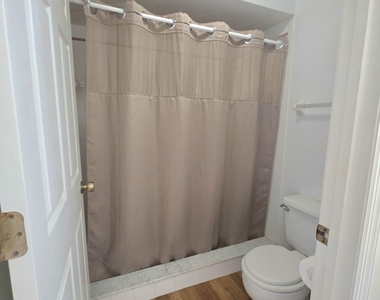506 Chelsee Way - Photo Thumbnail 18