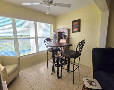 506 Chelsee Way - Photo Thumbnail 9