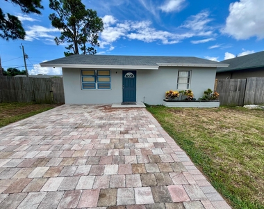 3566 Ivanhoe Avenue - Photo Thumbnail 3
