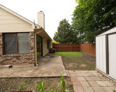 2083 Sundance Court - Photo Thumbnail 14