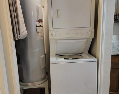 9837 Walnut Street - Photo Thumbnail 5