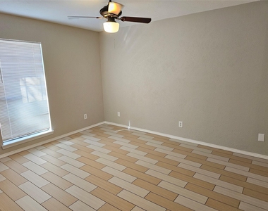 3108 Galemeadow Drive - Photo Thumbnail 10