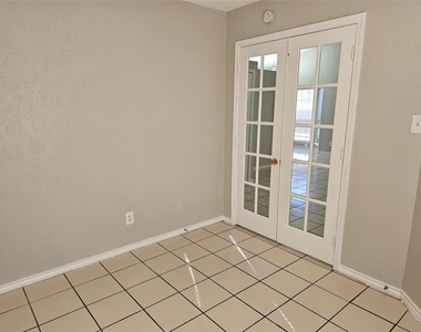 3108 Galemeadow Drive - Photo Thumbnail 5