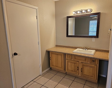 3108 Galemeadow Drive - Photo Thumbnail 14