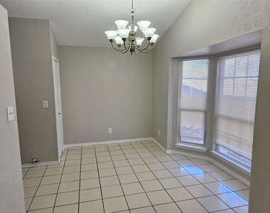 3108 Galemeadow Drive - Photo Thumbnail 6