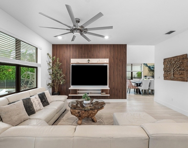 3138 Streng Lane - Photo Thumbnail 16