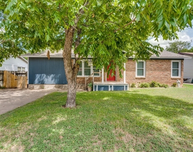 1108 Chester Street - Photo Thumbnail 1