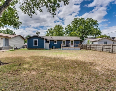 1108 Chester Street - Photo Thumbnail 2