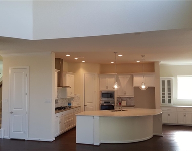 12199 Antler Drive - Photo Thumbnail 10