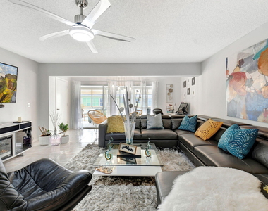1930 Nw 18th Street - Photo Thumbnail 23