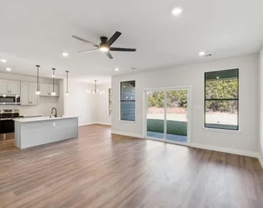 5713 Stonegate Circle - Photo Thumbnail 1